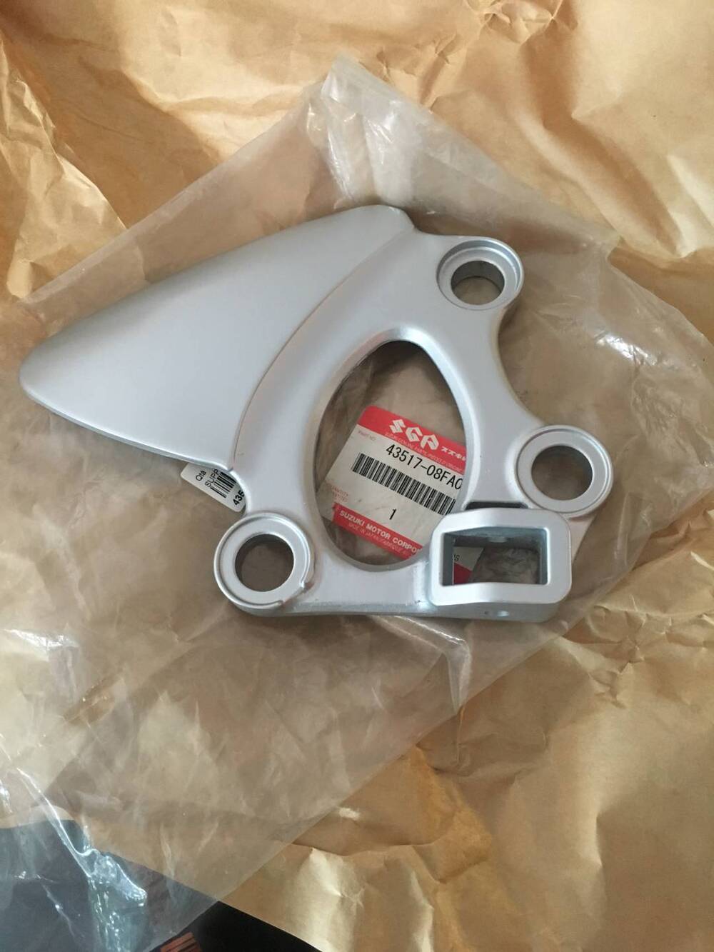 SUPPORTO PEDANA Suzuki