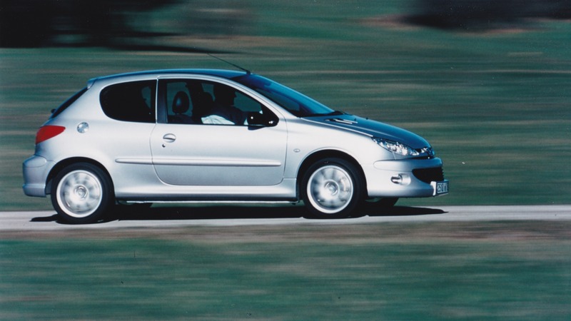 Peugeot 206 GT, l&rsquo;auto che si allung&ograve; per il Mondiale Rally