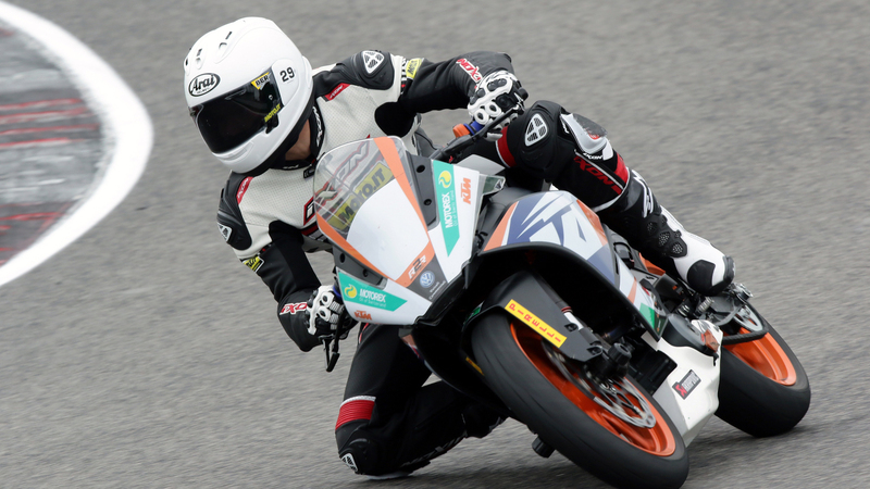 KTM RC 390 Cup SP4T