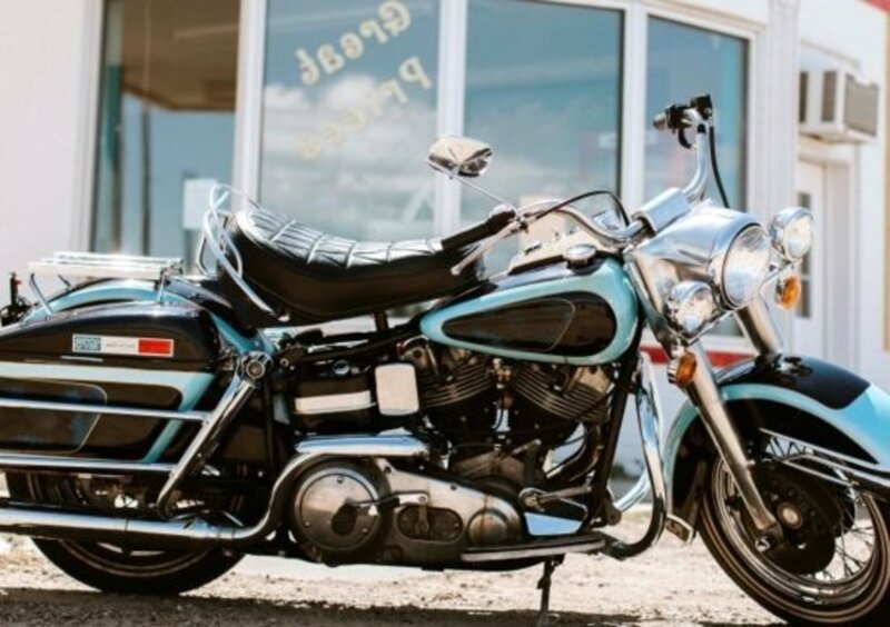 L&#039;Harley-Davidson Electra Glide di Elvis Presley venduta all&#039;asta a 800 mila dollari