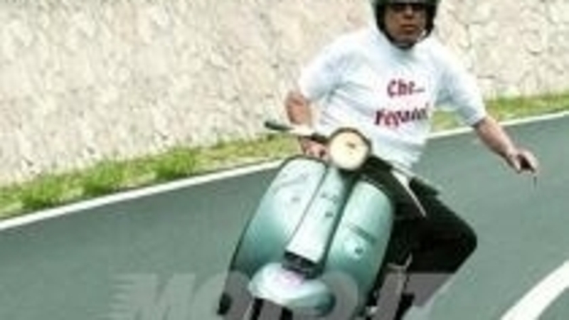 Lucio Lisarelli tenta un altro incredibile record sulla Lambretta