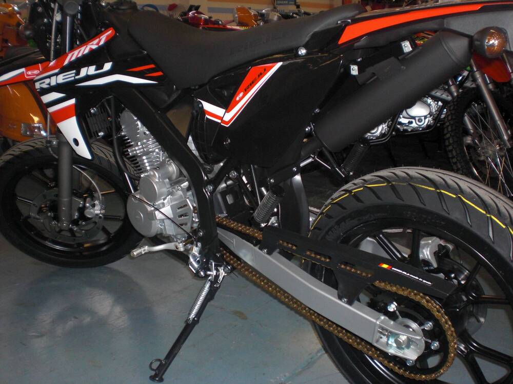 Rieju Marathon 125 Motard A.C. (2011 - 17) (2)