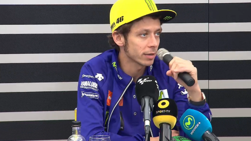 MotoGP 2016. Rossi: &quot;Sarebbe interessante vedere Marquez sulla Yamaha&quot;