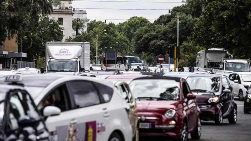 UNRAE: &laquo;Prossimo Governo non metta auto nel mirino&raquo;