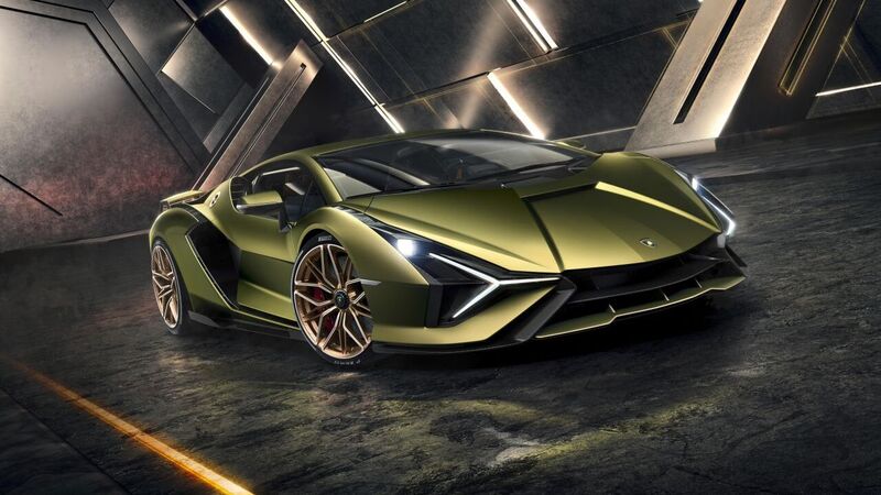 Lamborghini Si&aacute;n, il Toro diventa ibrido