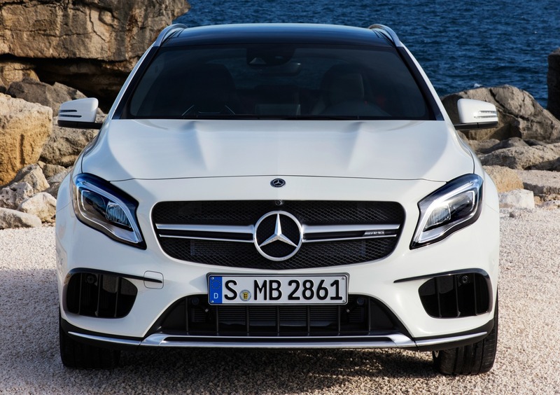 Mercedes-Benz GLA SUV (2013-20) (3)