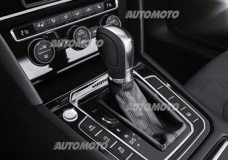 Volkswagen Passat (2014-21) (41)