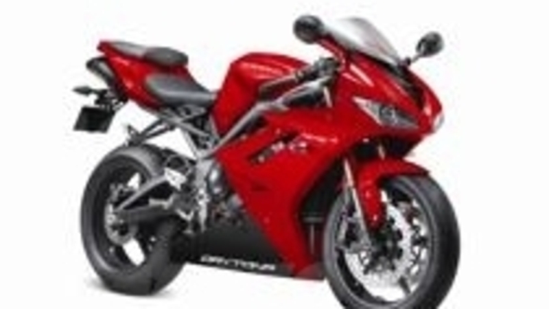 Triumph presenta la Daytona 675 2012