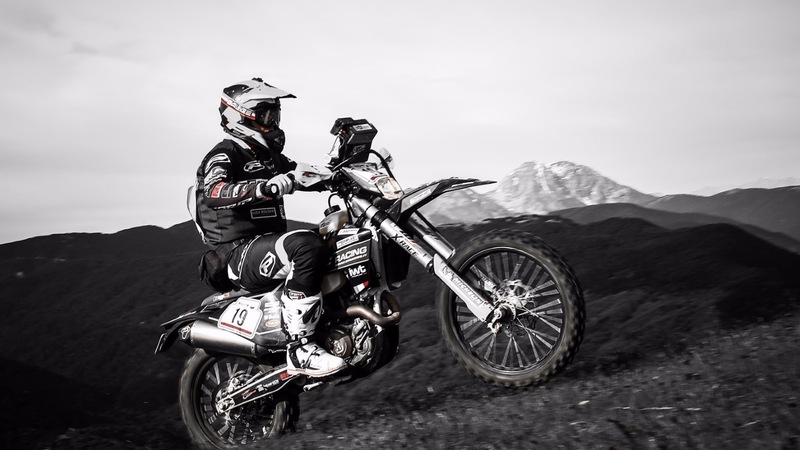 Saranno Famosi. Leonardo Tonelli. &ldquo;Aiuto!&rdquo;