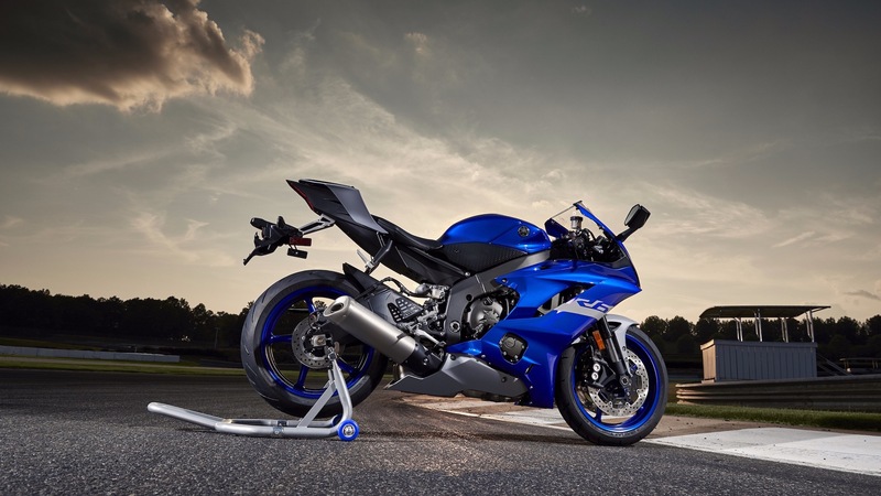 Yamaha: nuove colorazioni per YZF-R6, YZF-R3 e YZF-R125 2020