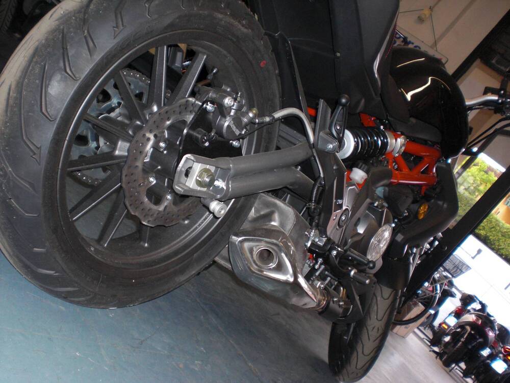 Benelli BN 302 (2014 - 16) (2)