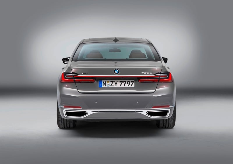 BMW Serie 7 (2015-23) (5)