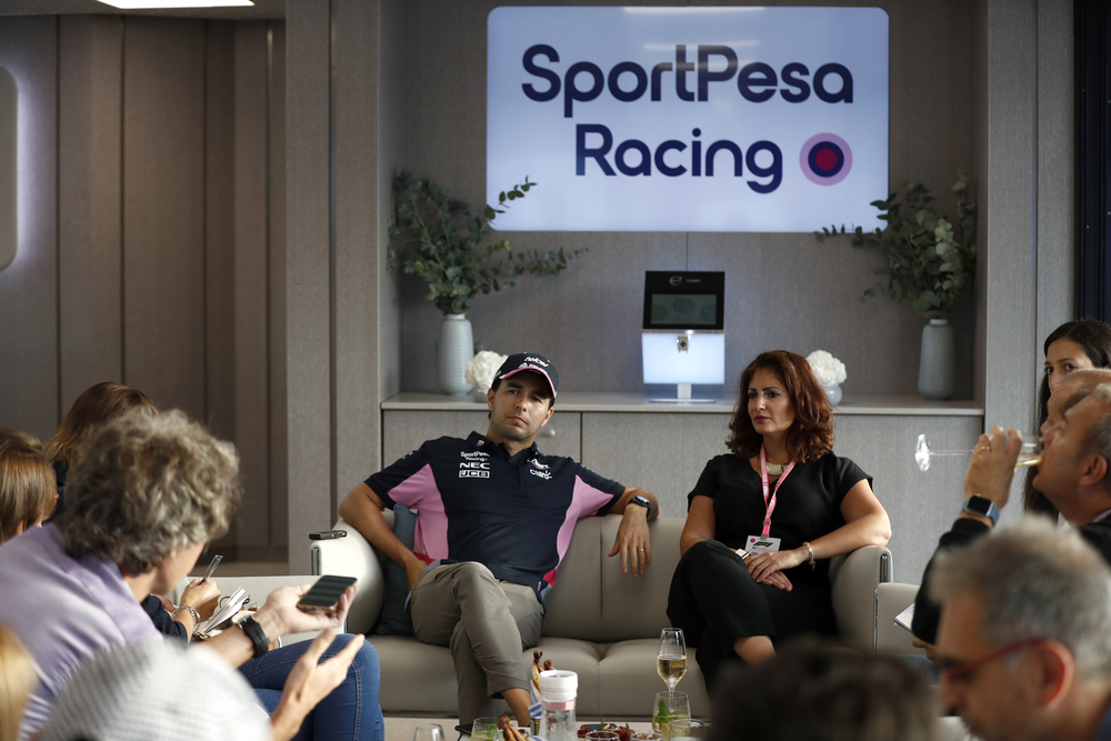 Interviste a Perez nel suo Motorhome