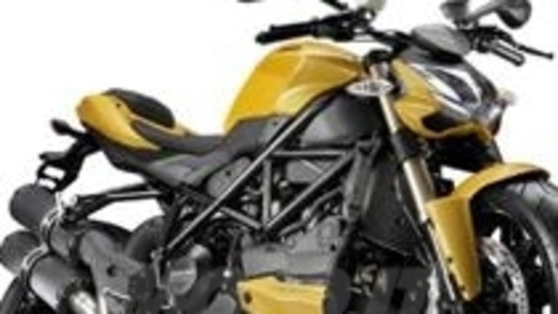 Ducati Streetfighter 848: coster&agrave; circa 12.000 euro