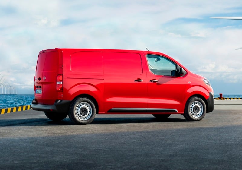 Opel Vivaro Furgone (2019-->>) (4)