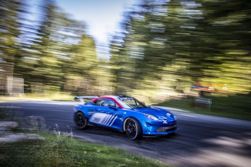 Alpine A110 Rally, 300 CV per correre come ai vecchi tempi