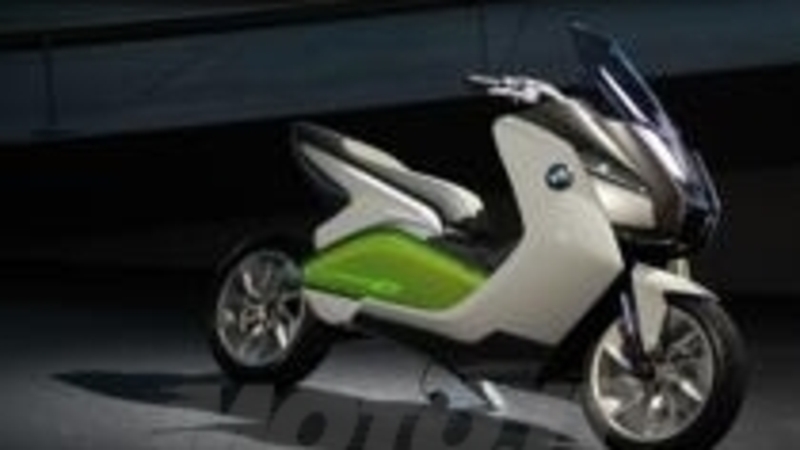 BMW presenta lo scooter Concept e