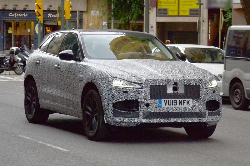 Jaguar F-Pace: in arrivo il restyling del SUV [Foto Spia]