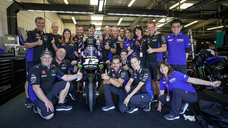 Yamaha racing, cambio al vertice