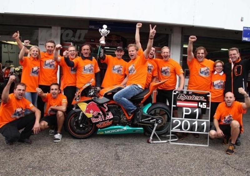 Martin Bauer &egrave; il campione 2011 dell&#039;IDM Superbike