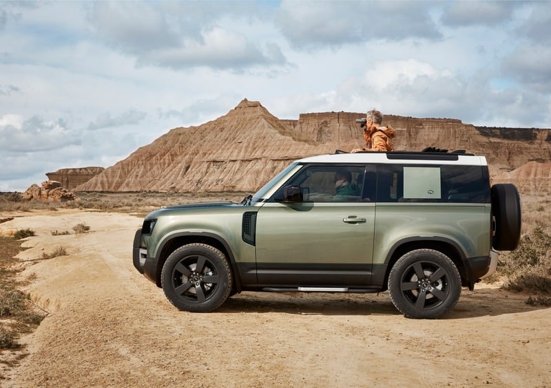 Land Rover Defender (2019-->>) (22)