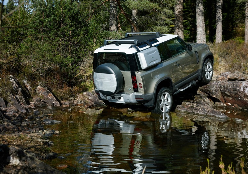 Land Rover Defender (2019-->>) (10)