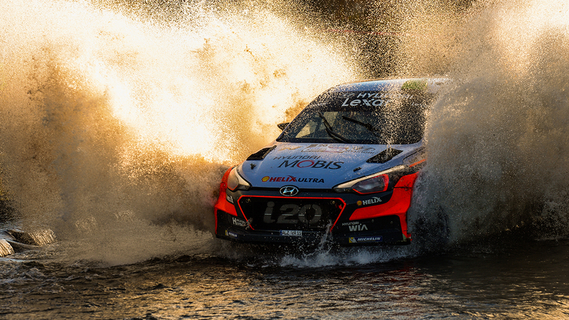 WRC16 Argentina. Magnifico Paddon (Hyundai) nella resa di Latvala