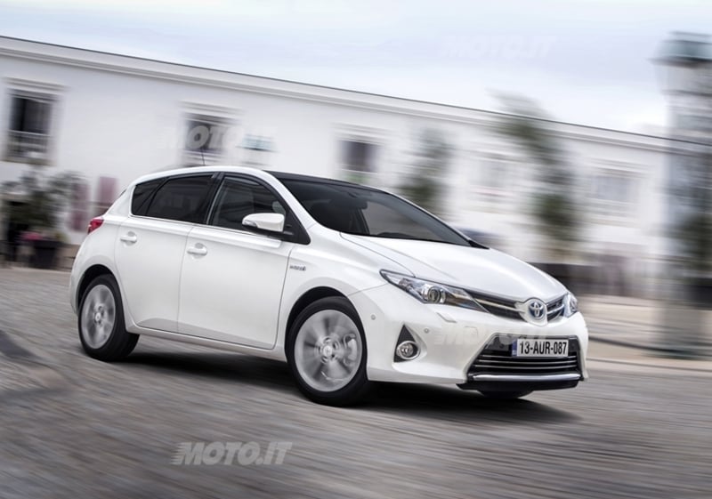 Toyota Auris 1.6 D-4D Lounge 