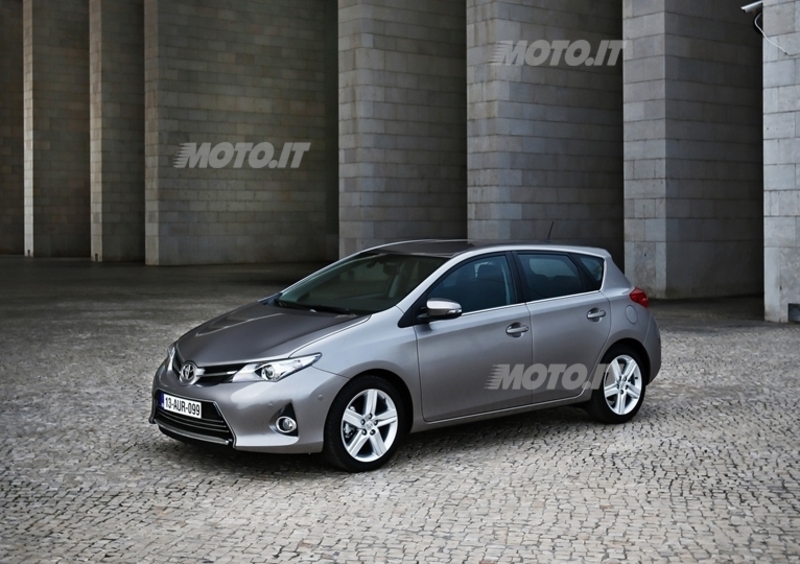 Toyota Auris (2012-19) (9)