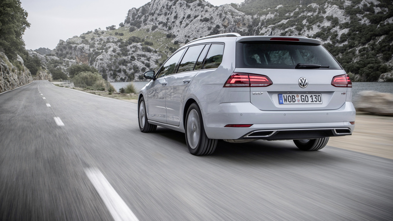 Volkswagen Golf VIII, confermata anche la Variant