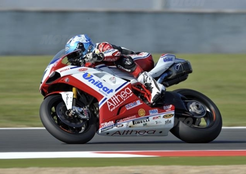 Checa si aggiudica anche le qualifiche a Magny Cours