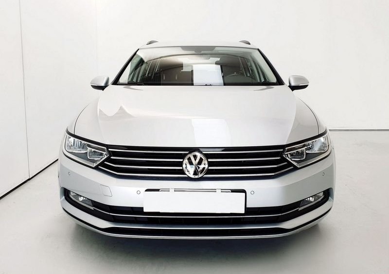 Volkswagen Passat Variant (2014-23) (29)