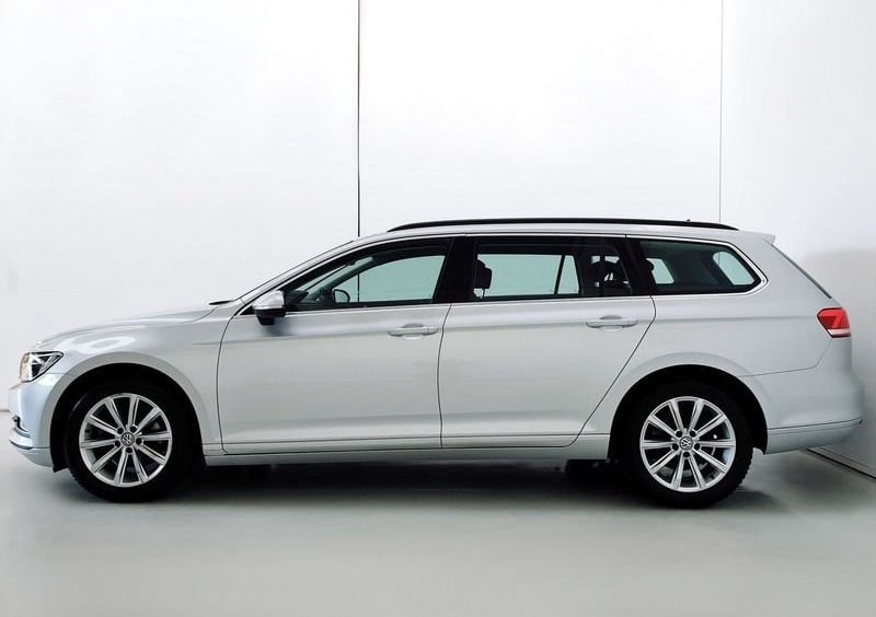 Volkswagen Passat Variant (2014-23) (28)