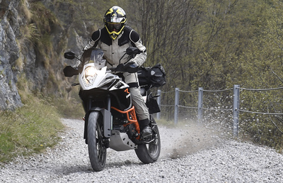 KTM 1050, 1190, 1290 Adventure: test