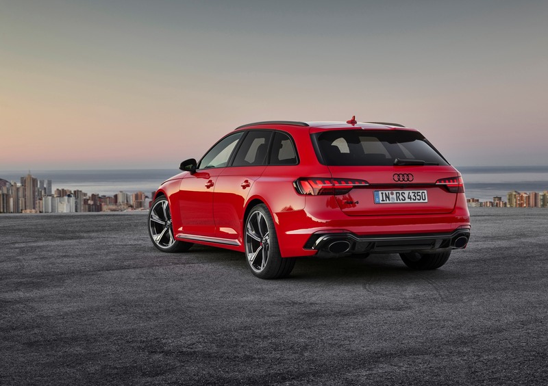 Audi RS 4 Avant (2017-24) (4)