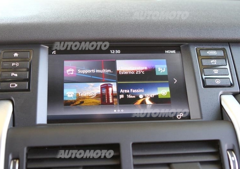 Land Rover Discovery (2016-->>) (68)