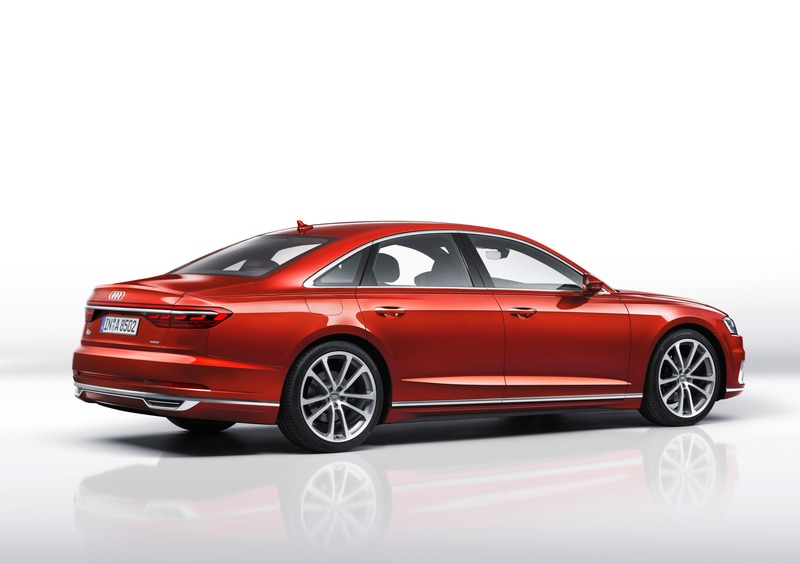 Audi A8 (30)