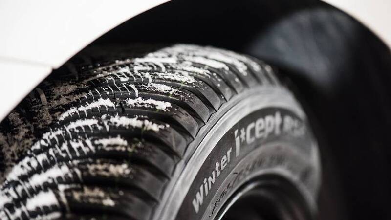 Hankook 4 Winter, guida sulla neve con Automoto e Winter i*cept evo2
