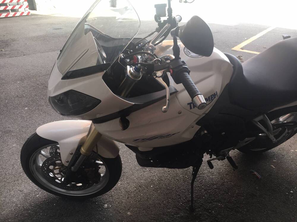 Triumph Tiger 1050 (2006 - 12) (6)