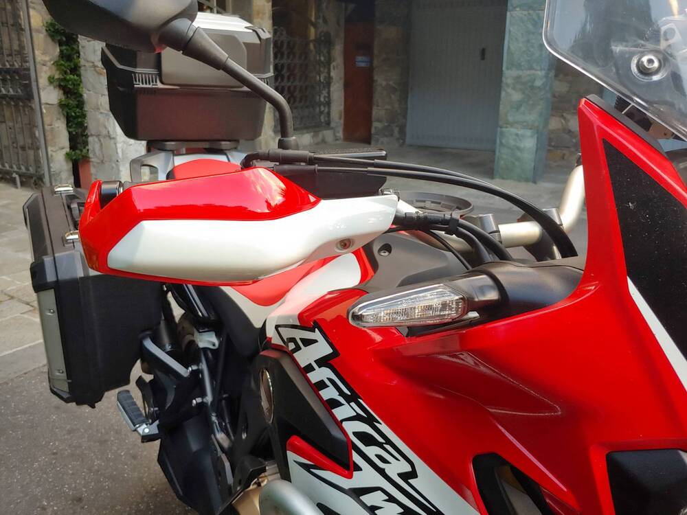 Honda Africa Twin CRF 1000L DCT ABS Travel Edition (2016 - 17) (4)