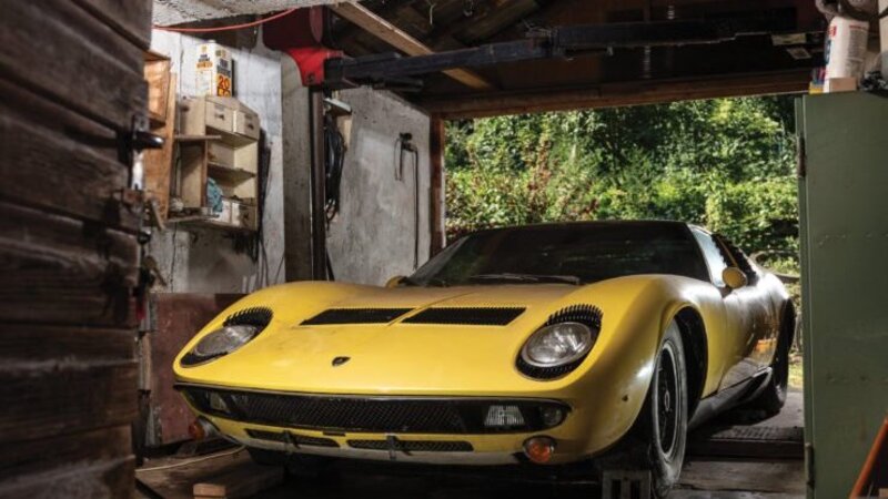 Lamborghini Miura P400 S: la supercar anni &#039;60 torna a ruggire