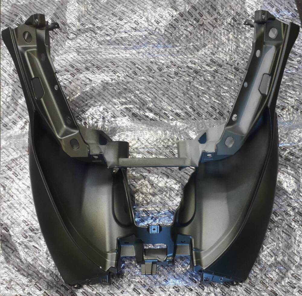 SCUDO ANTERIORE NEW PIAGGIO MP3 VERDE OPACO