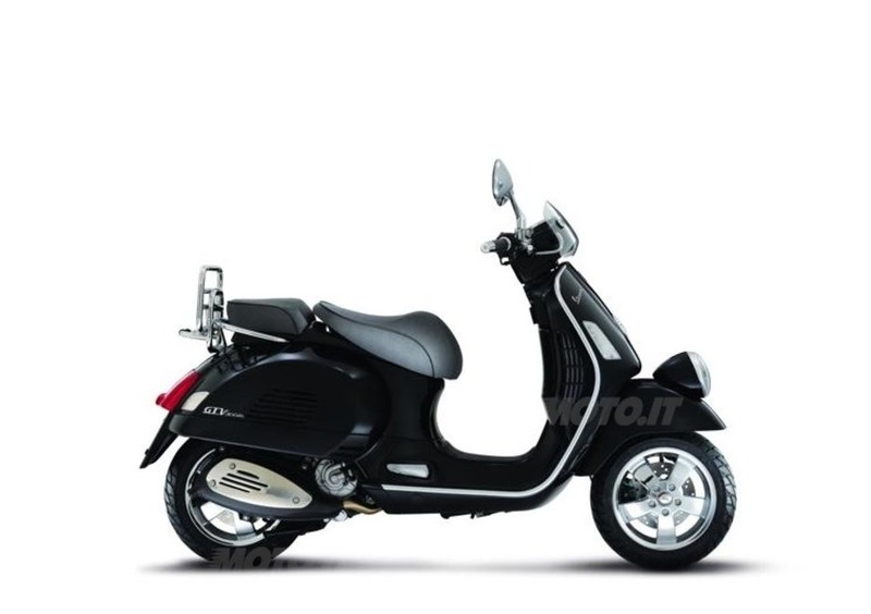 Vespa GTV 300 GTV 300 Via Montenapoleone ABS (2010 - 16) (4)