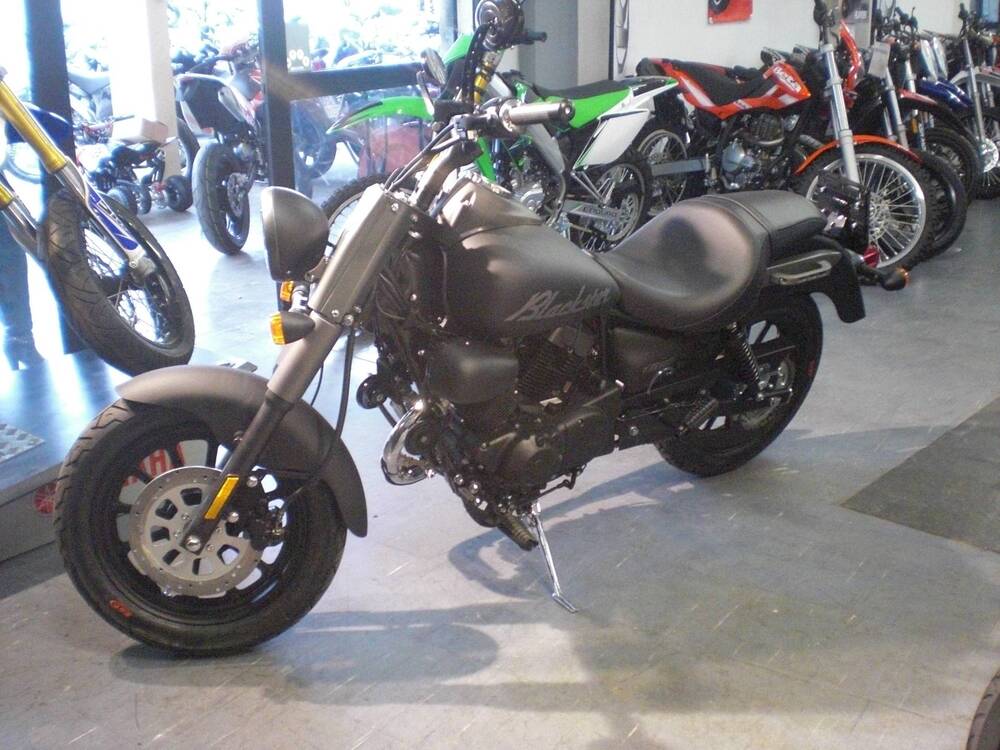 Keeway Motor Blackster 250 (2014 - 17) (2)