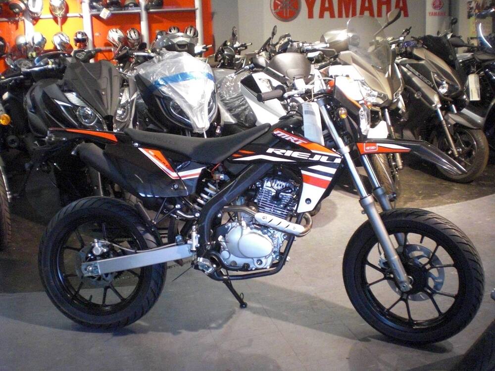 Rieju Marathon 125 Motard A.C. (2011 - 17) (3)