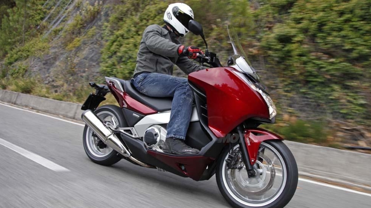 Prova Honda Integra 700 Prove