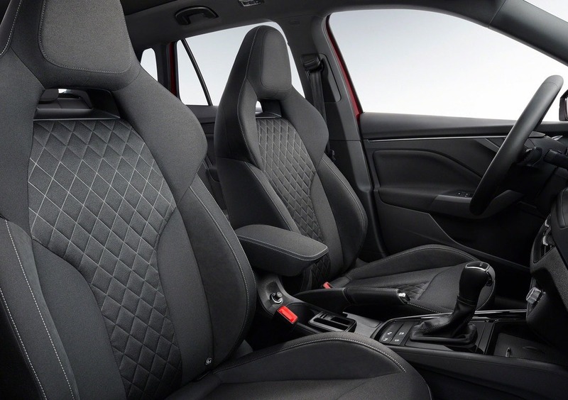 Skoda Kamiq (2019-->>) (15)