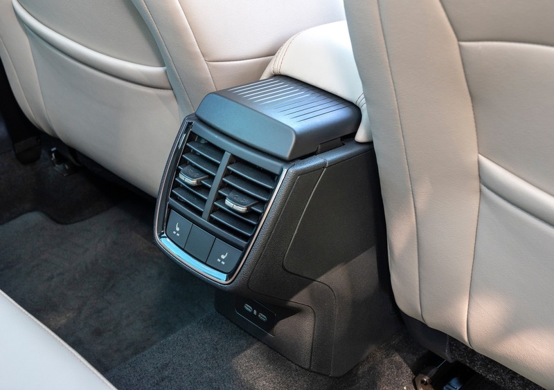 Skoda Kamiq (2019-->>) (25)