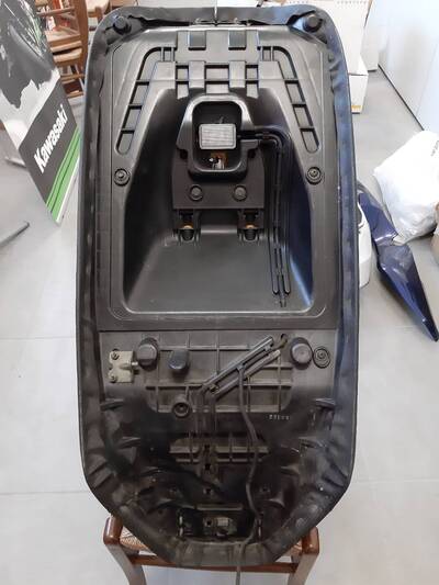 SELLA SUZUKI BURGMAN 400 2003/06