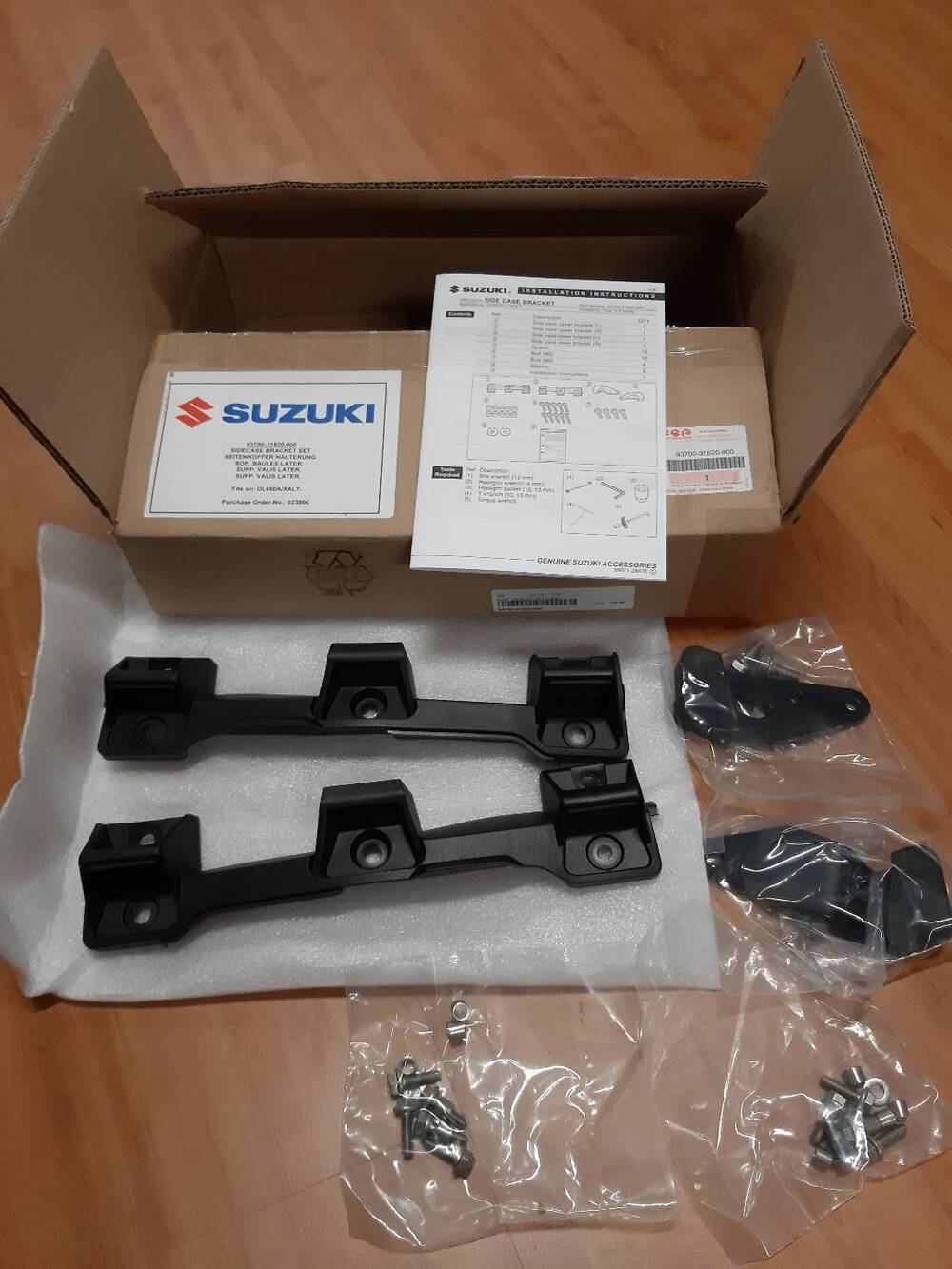 STAFFA PORTA PACCHI LATERALE SUZUKI V STROM DL 650 (2)